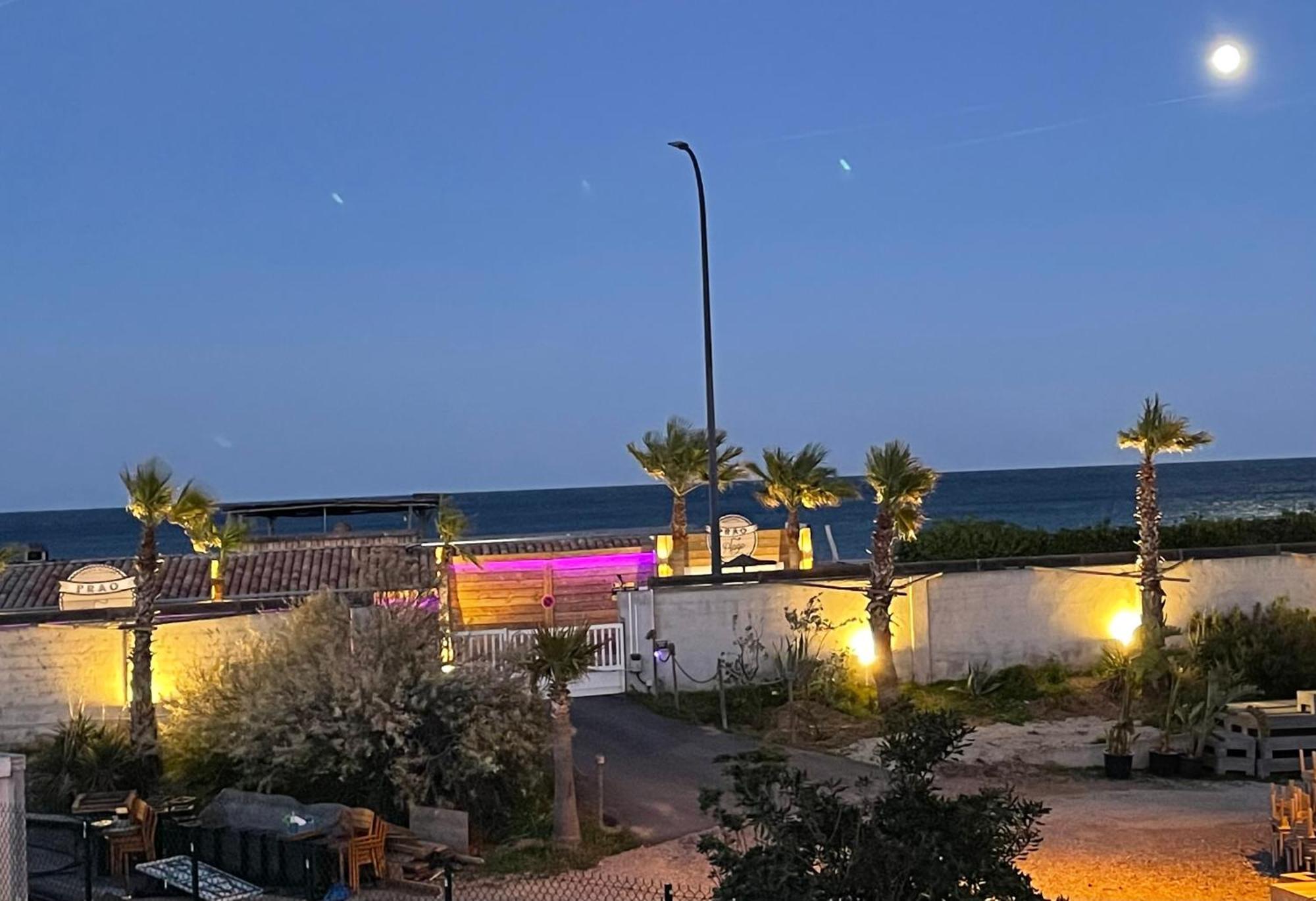 Sainte Maxime France 4 Etoiles Front De Mer Plage De La Nartelle Exteriér fotografie